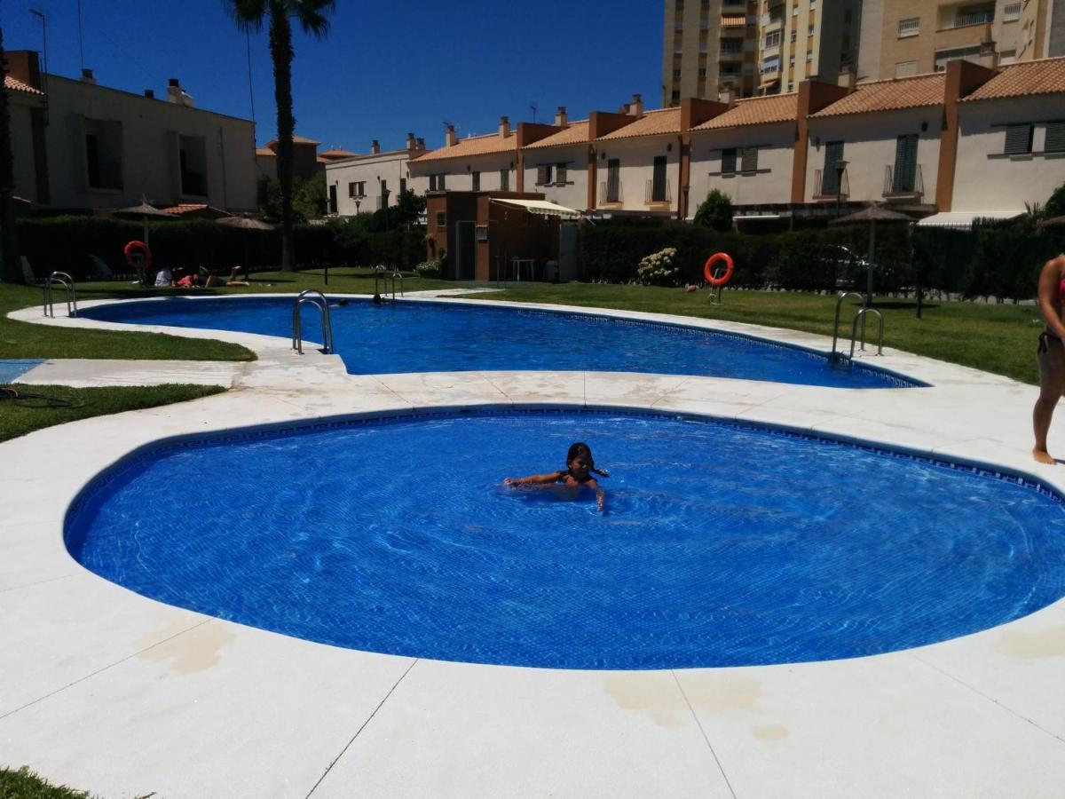 איסלה כריסטינה Estudio Con Piscina Y Garaje A 100 Mtr De La Playa מראה חיצוני תמונה